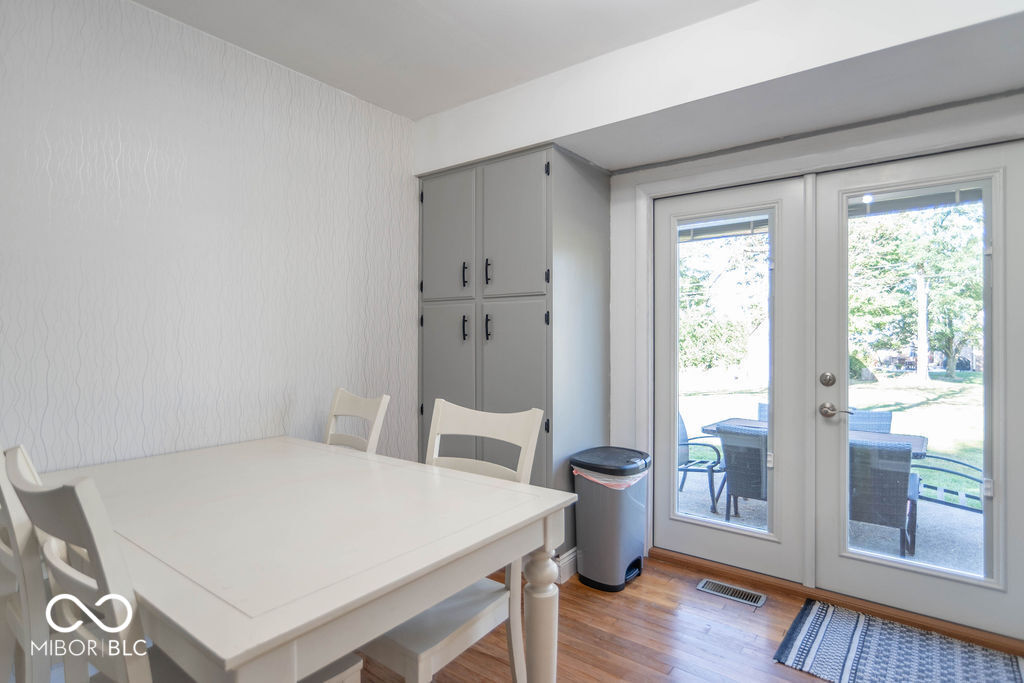 1274 Price Road Avon, IN 46123 - Photo 10 of 29