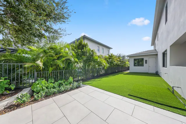 $17,500 | 151 Eden Ridge Lane, Boynton Beach, FL 33435