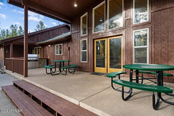 $1,015,000 | 297 Fox Lane, Lakeside, AZ 85929