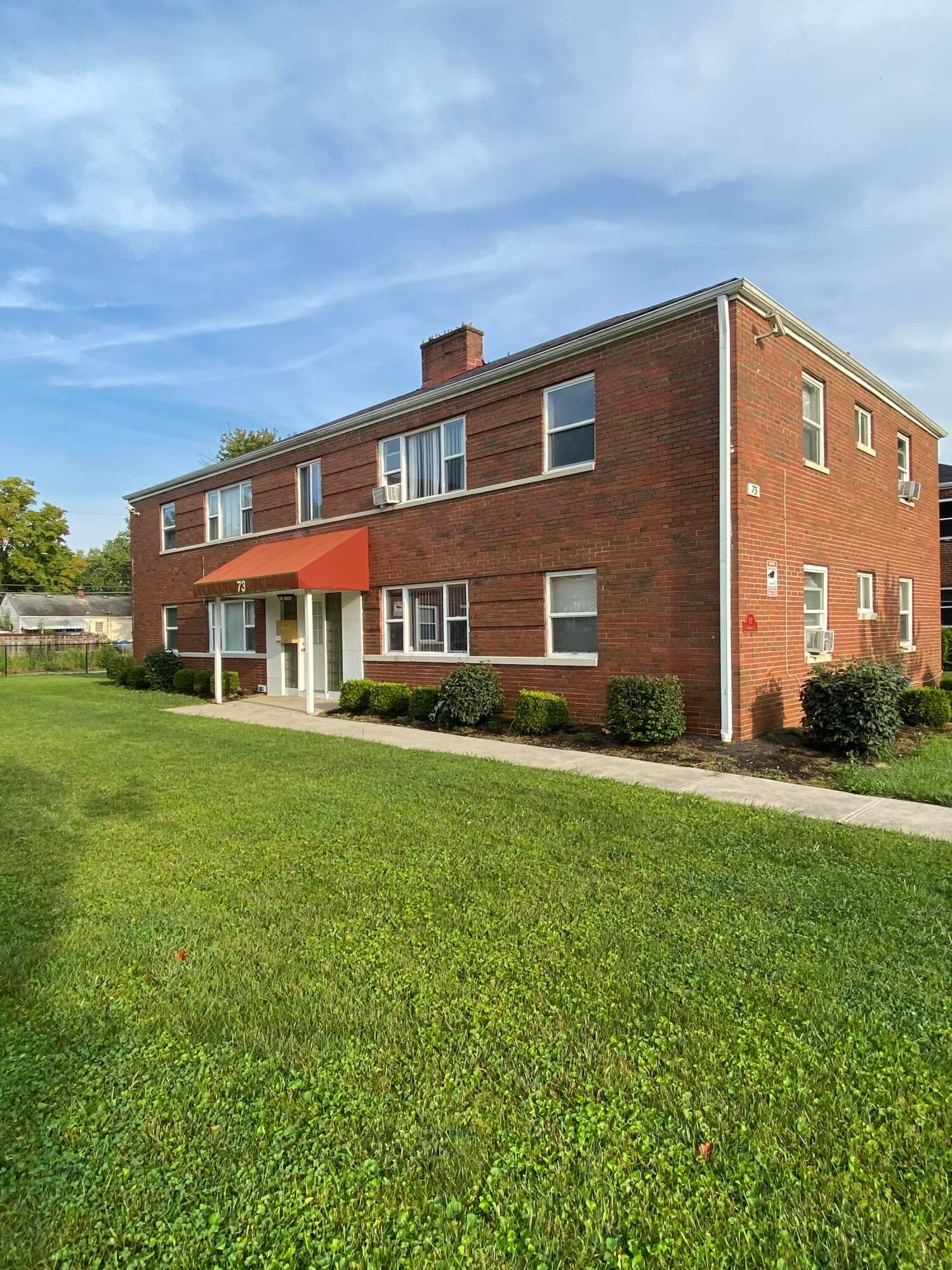 73 North Hampton Road Columbus, OH 43213 - Photo 2 of 35 IMG_0479