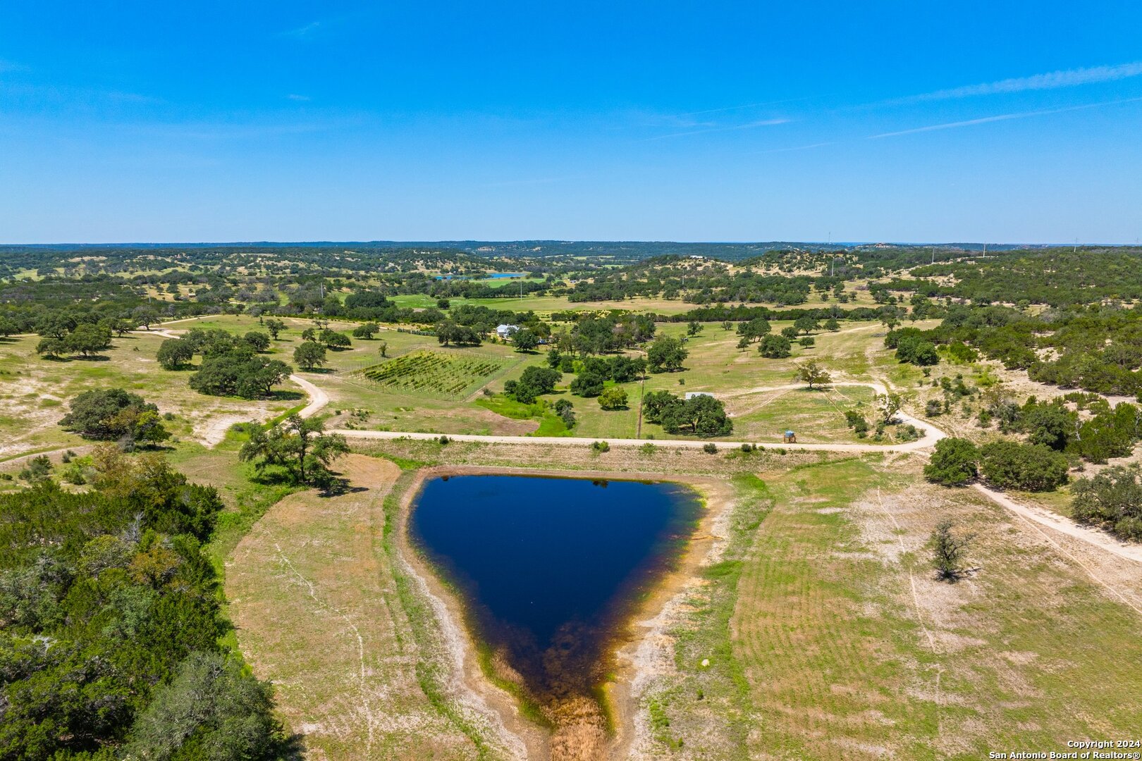 5081 Texas 173 Center Point, TX 78010 - Photo 41 of 61