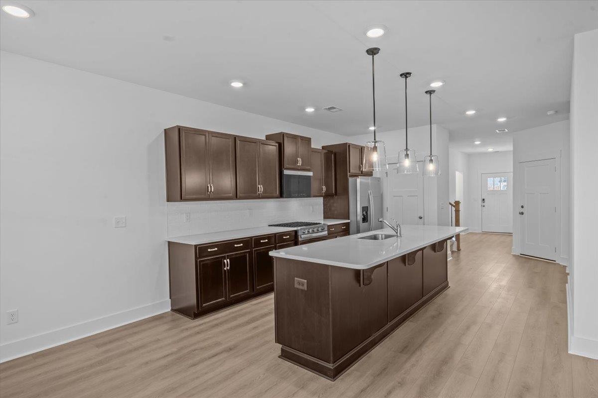 1313 Algeddis Drive Greer, SC 29651 - Photo 7 of 32