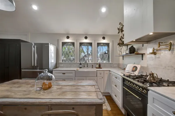 $3,200 | 507 Mason Street, Tomball, TX 77375