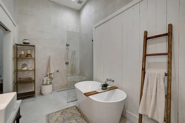 $3,200 | 507 Mason Street, Tomball, TX 77375