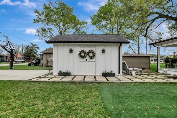 $3,200 | 507 Mason Street, Tomball, TX 77375