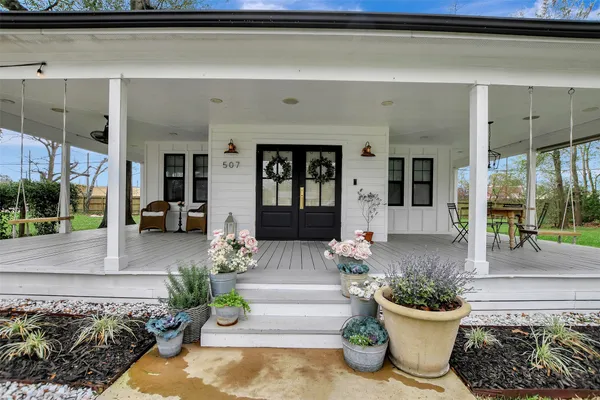 $3,200 | 507 Mason Street, Tomball, TX 77375