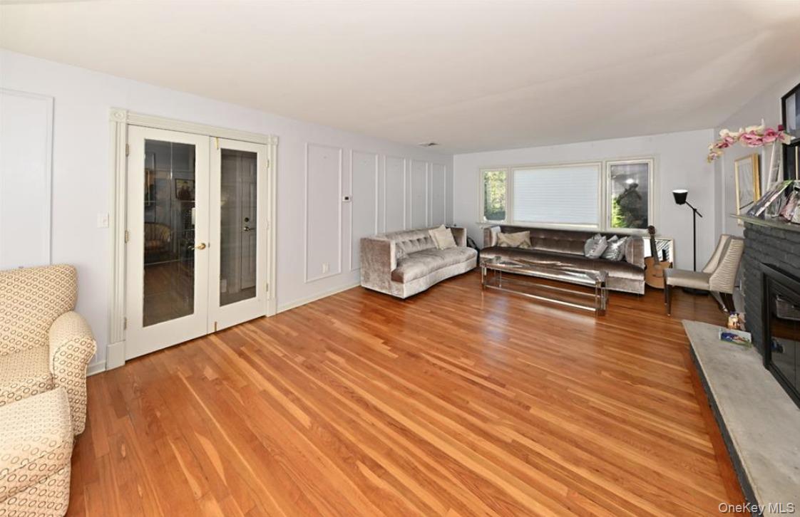 11 Deerwood Road Spring Valley, NY 10977 - Photo 25 of 35
