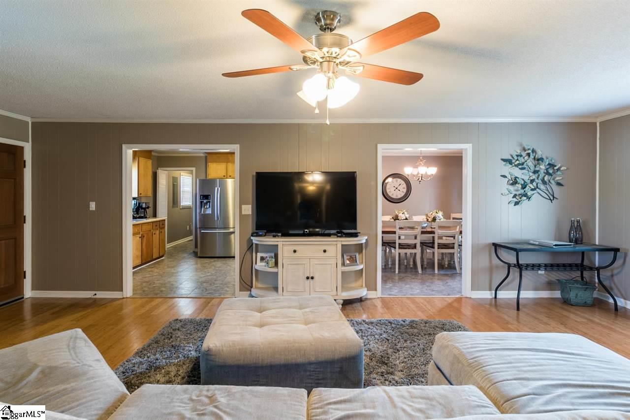 3812 Jug Factory Road Greer, SC 29651 - Photo 4 of 36