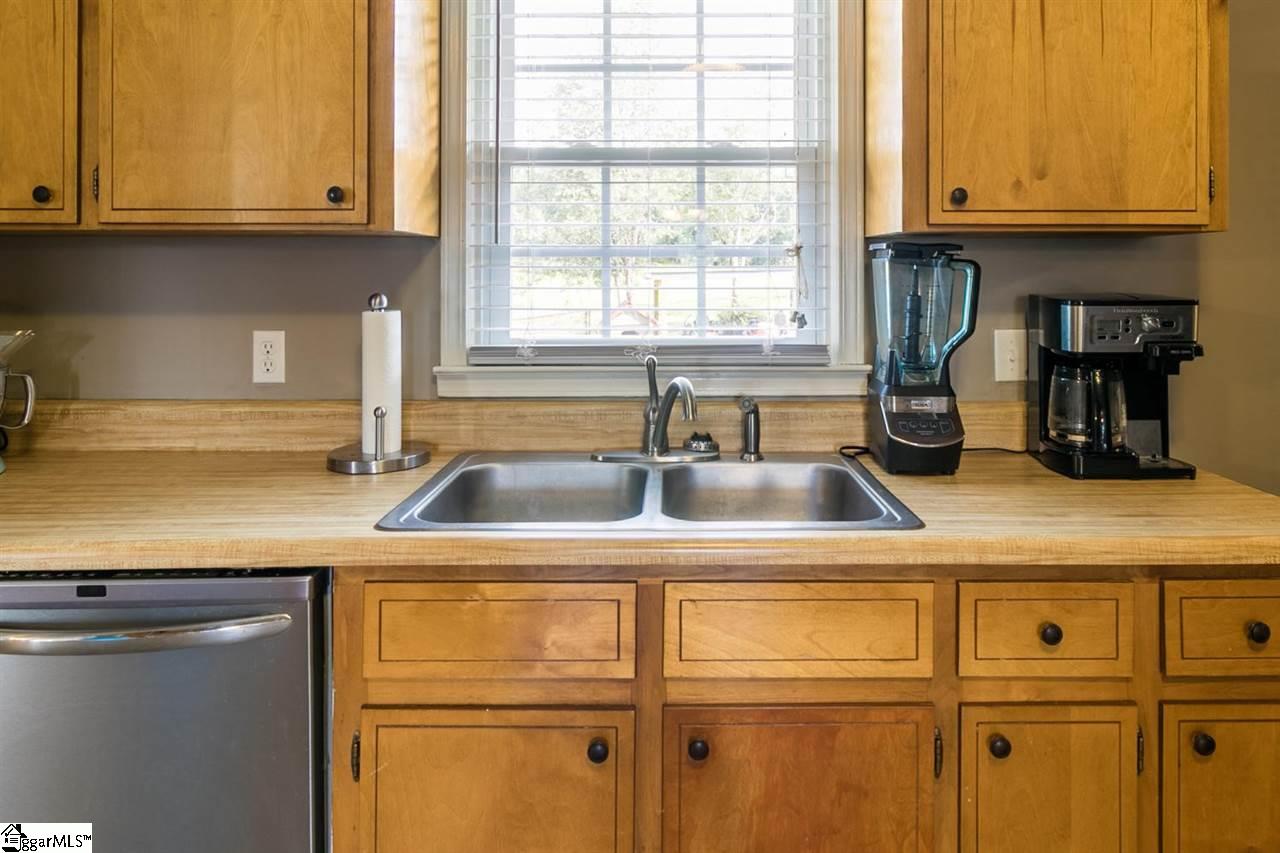 3812 Jug Factory Road Greer, SC 29651 - Photo 9 of 36