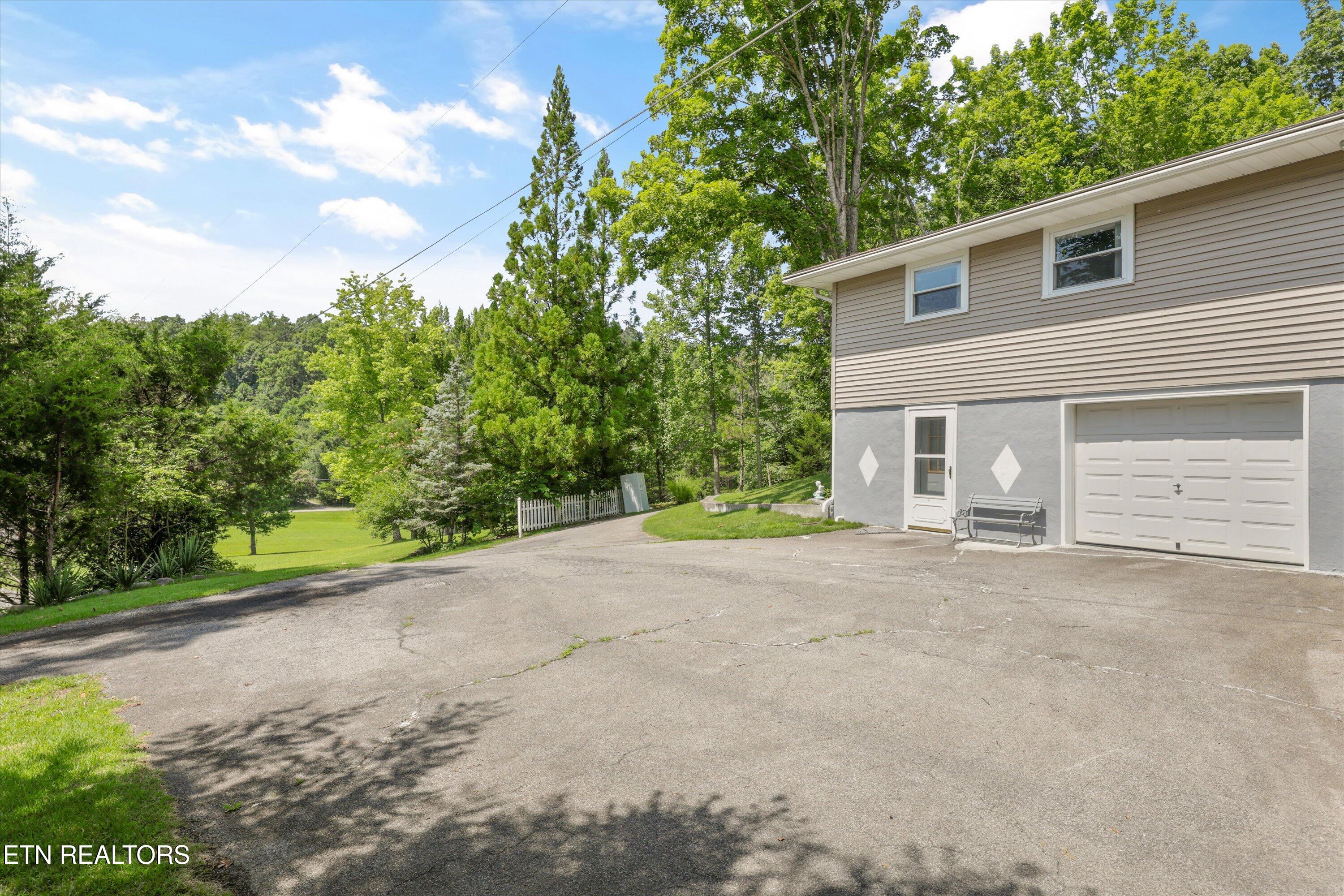 3924 Rocky Branch Road Walland, TN 37886 - Photo 41 of 59 39-3924 Rocky Branch Rd65