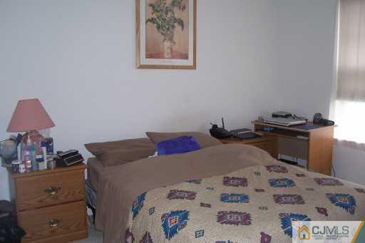 105 Inverness Drive Edison, NJ 08820 - Photo 3 of 8 Gallery Image 3