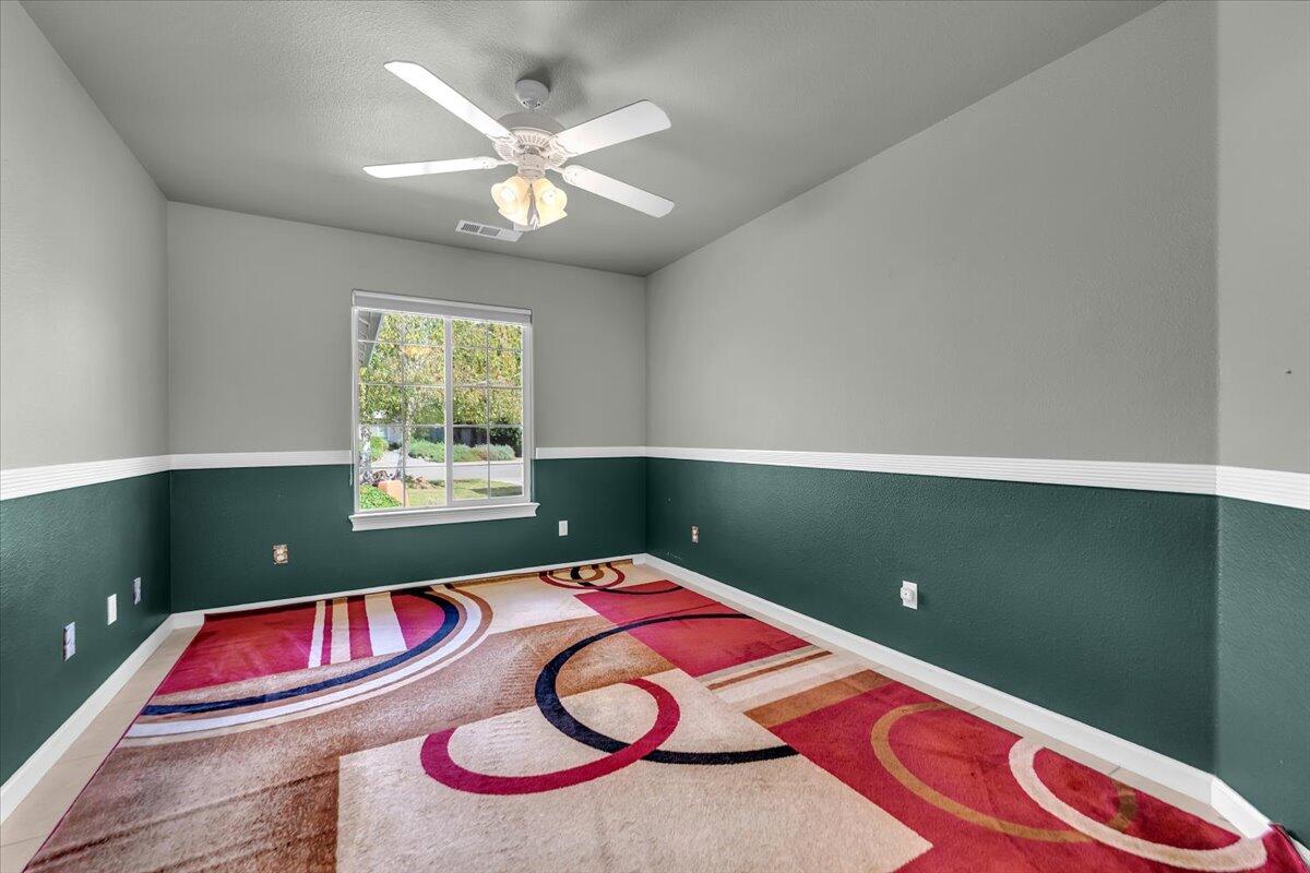 7728 Pit Road Redding, CA 96001 - Photo 18 of 32 27-DSC09326