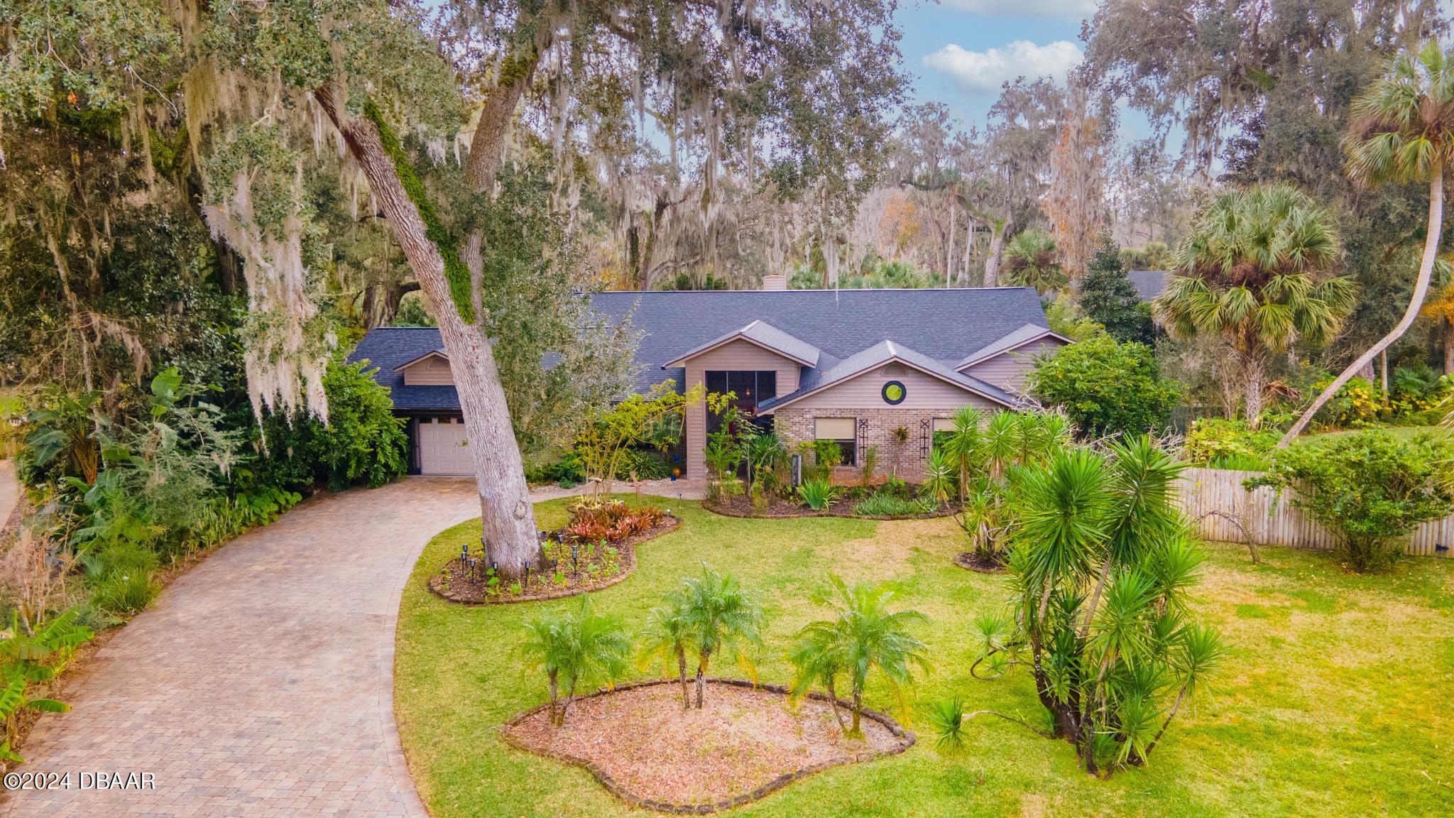 4073 North Chinook Ln  