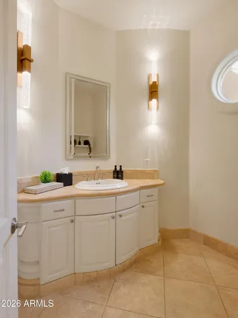 $35,000 | 4490 East Valley Vista Lane, Paradise Valley, AZ 85253