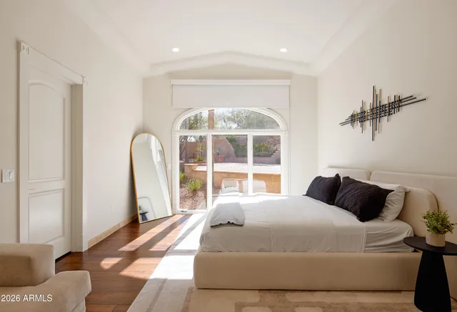 $35,000 | 4490 East Valley Vista Lane, Paradise Valley, AZ 85253