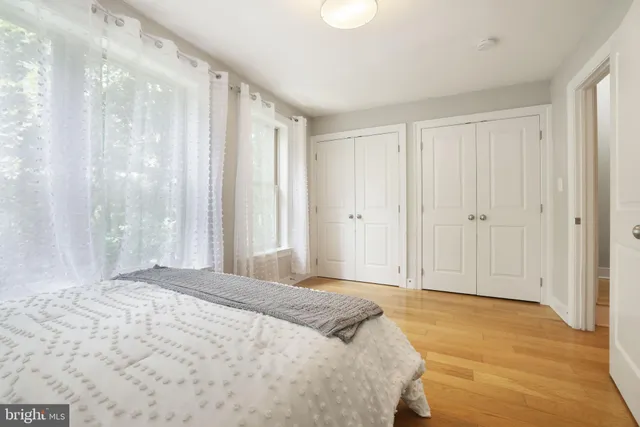 $4,450 | 2188 Half Moon Place Northeast, Washington, DC 20018