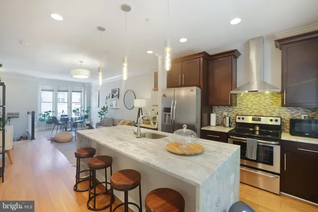 $4,450 | 2188 Half Moon Place Northeast, Washington, DC 20018