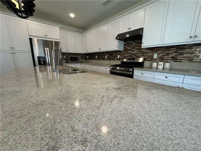 $4,000 | 1780 Plan Tree Drive, Upland, CA 91784