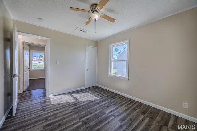 $132,900 | 1161 Enfield Drive, Lebanon, MO 65536