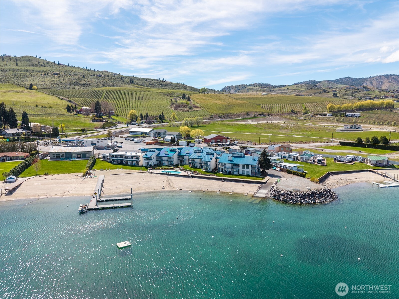 60 South Lakeshore Road, Unit 2L Chelan, WA 98816 - Photo 29 of 34