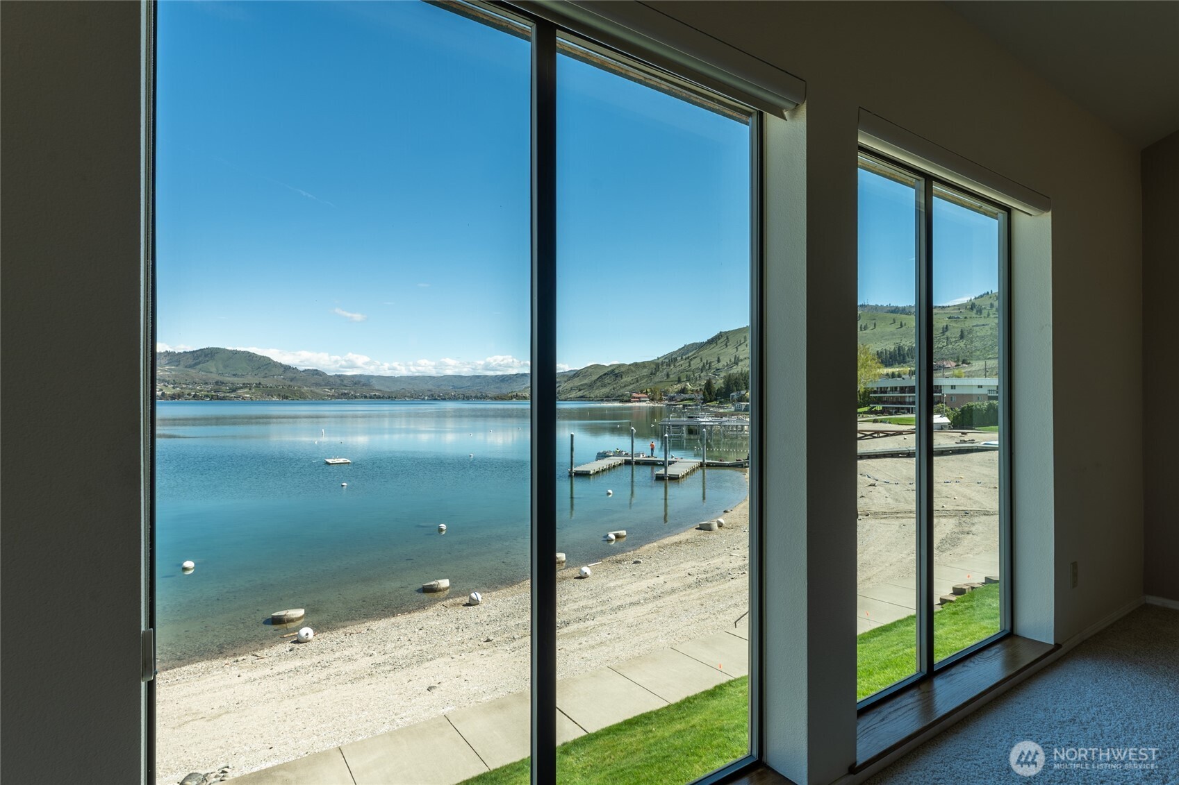 60 South Lakeshore Road, Unit 2L Chelan, WA 98816 - Photo 6 of 34