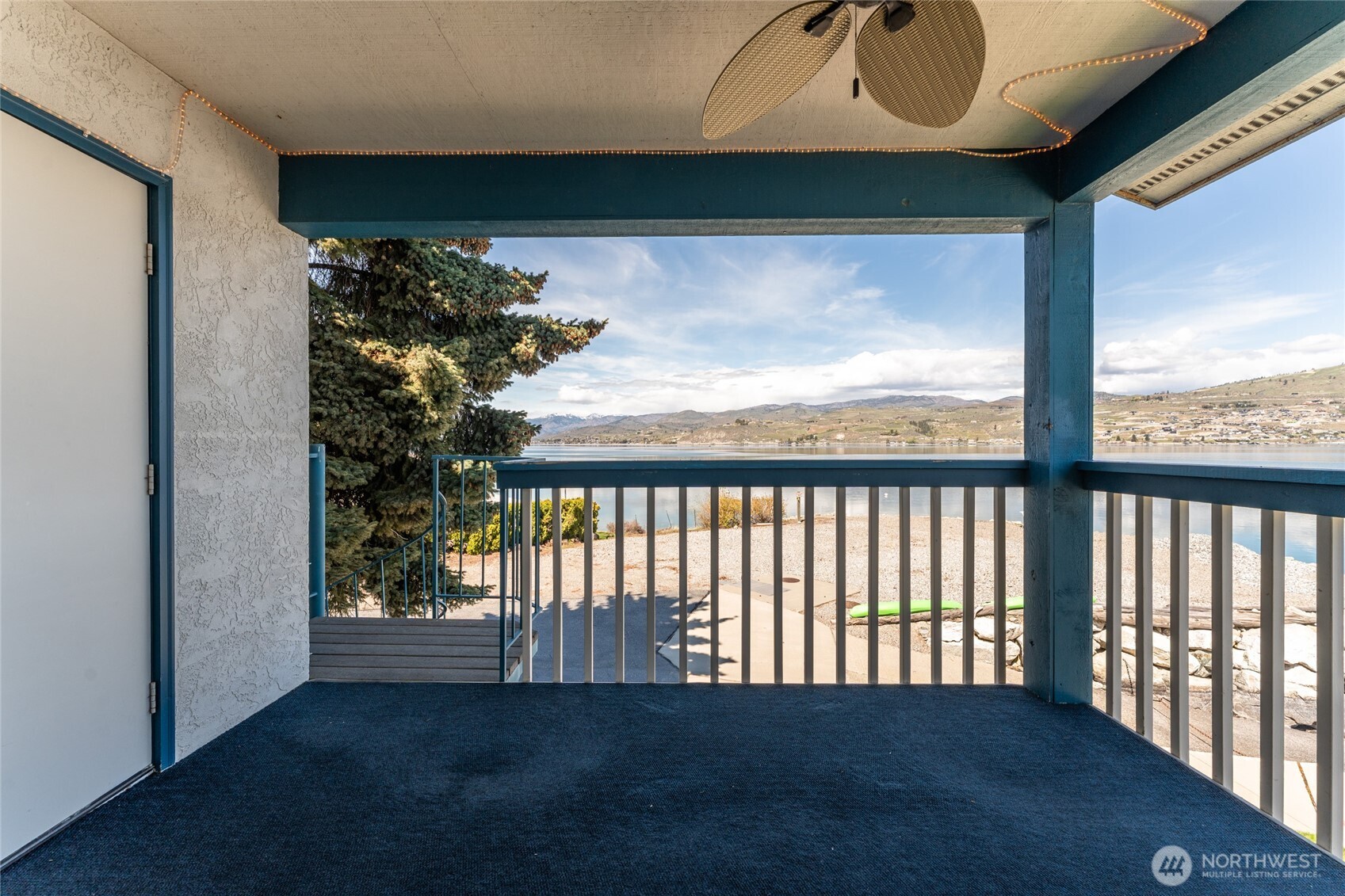 60 South Lakeshore Road, Unit 2L Chelan, WA 98816 - Photo 9 of 34