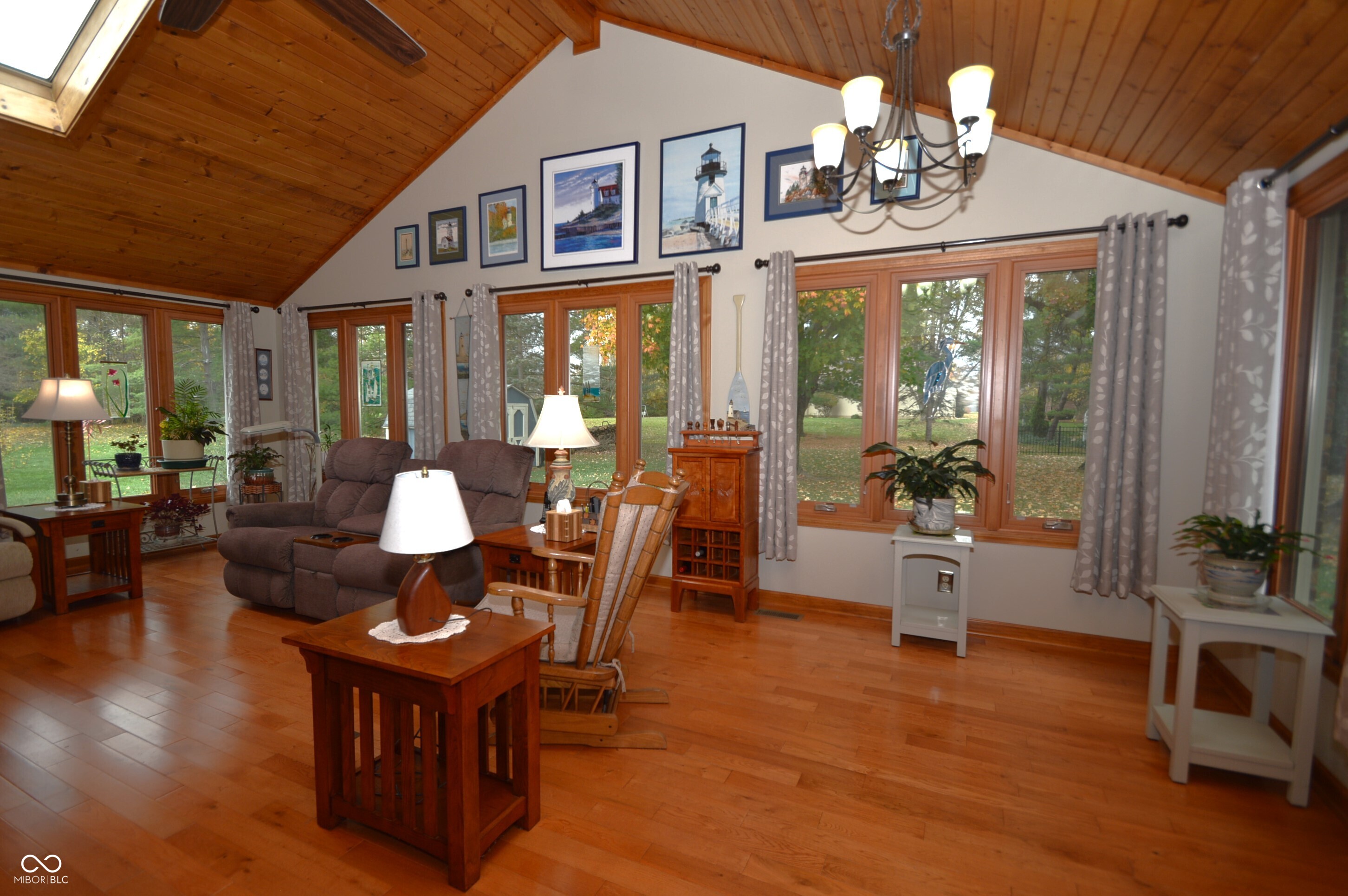 7960 Castle Lake Road Indianapolis, IN 46256 - Photo 14 of 42 Gallery Image 14