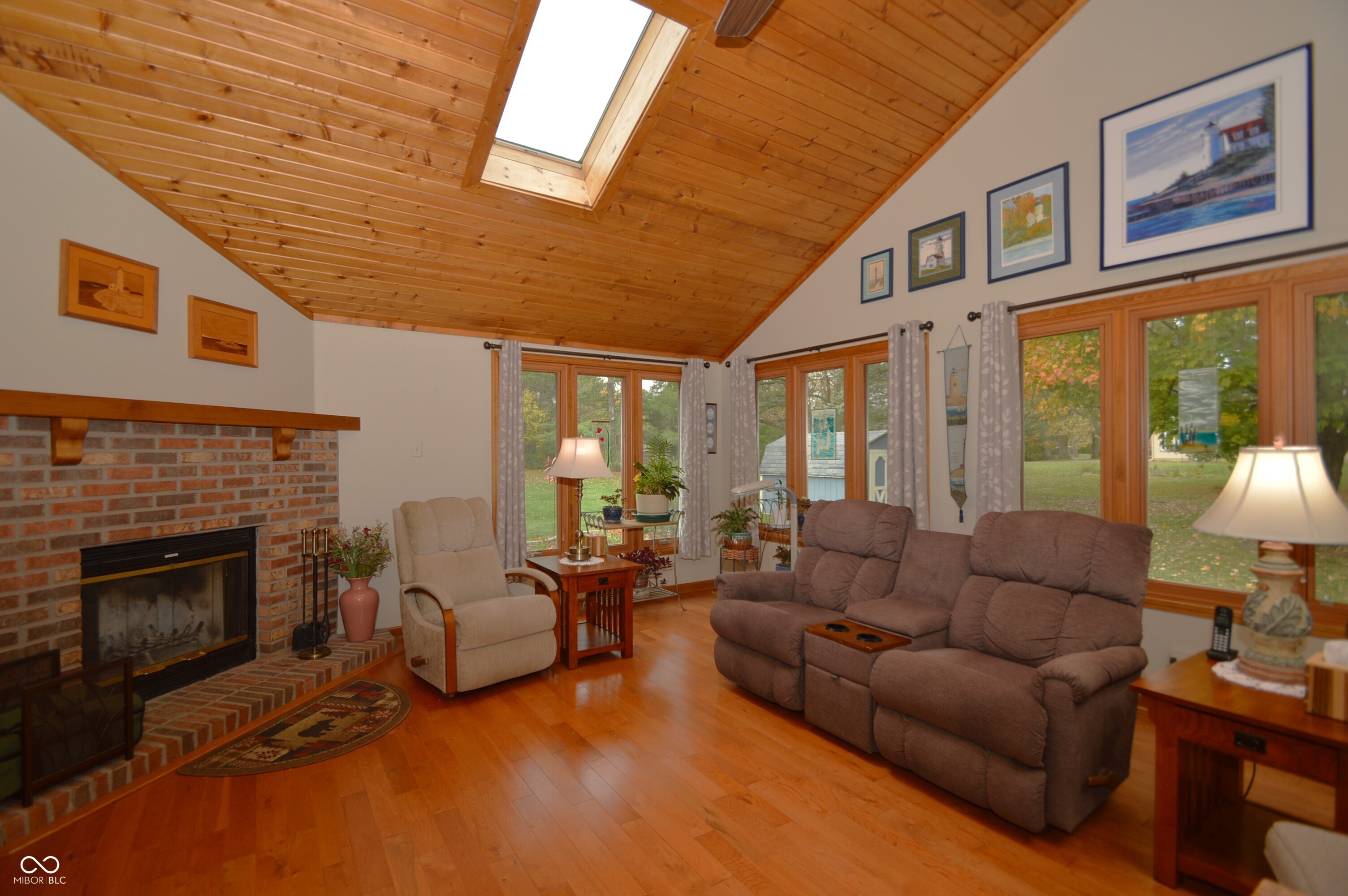 7960 Castle Lake Road Indianapolis, IN 46256 - Photo 15 of 42 Gallery Image 15