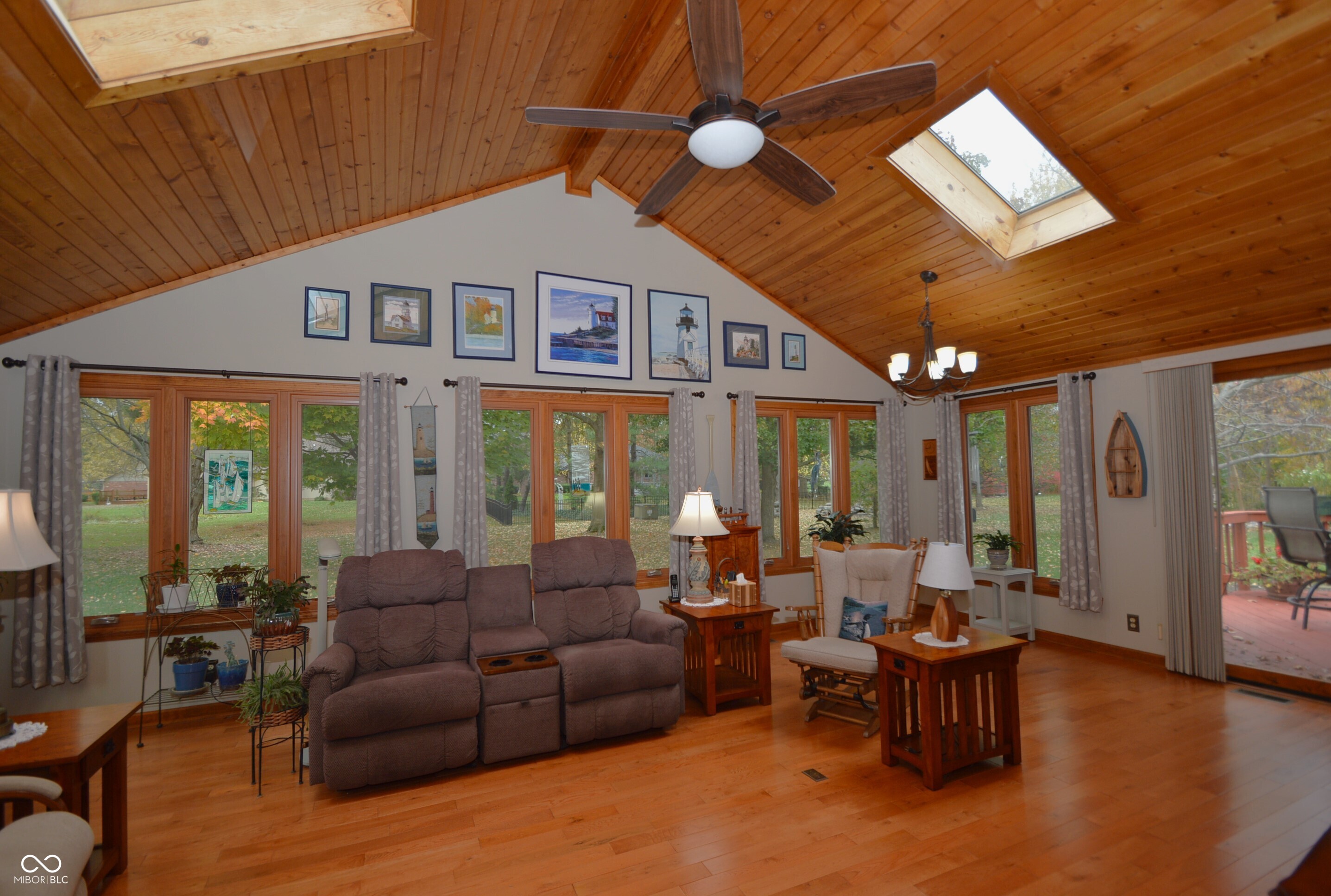 7960 Castle Lake Road Indianapolis, IN 46256 - Photo 16 of 42 Gallery Image 16