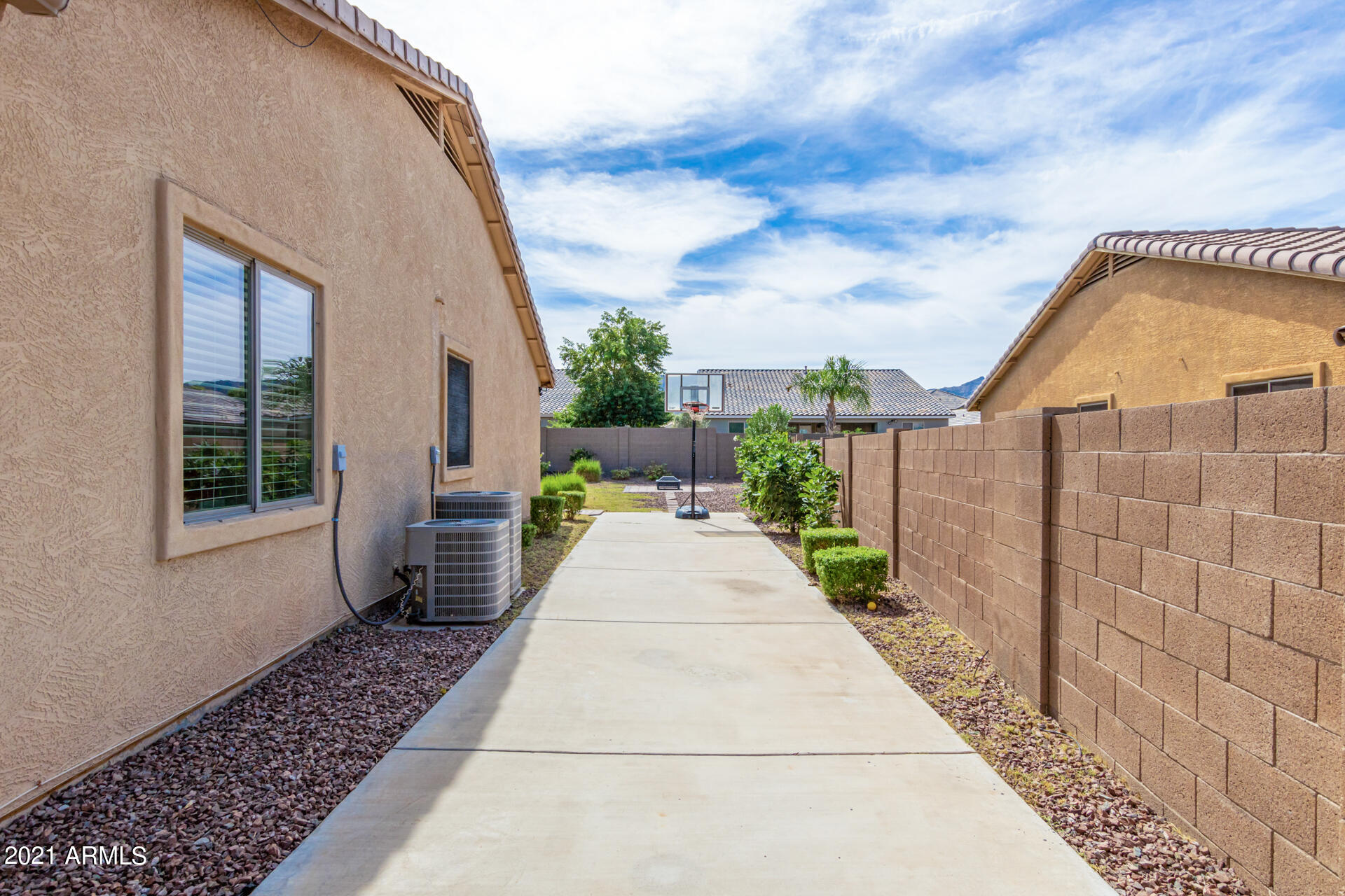 2217 West Harwell Rd. Phoenix, AZ 85041 - Photo 3 of 41 RV Space