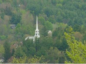 382 Country Club Loop Stowe, VT 05672 - Photo 2 of 12 Gallery Image 2