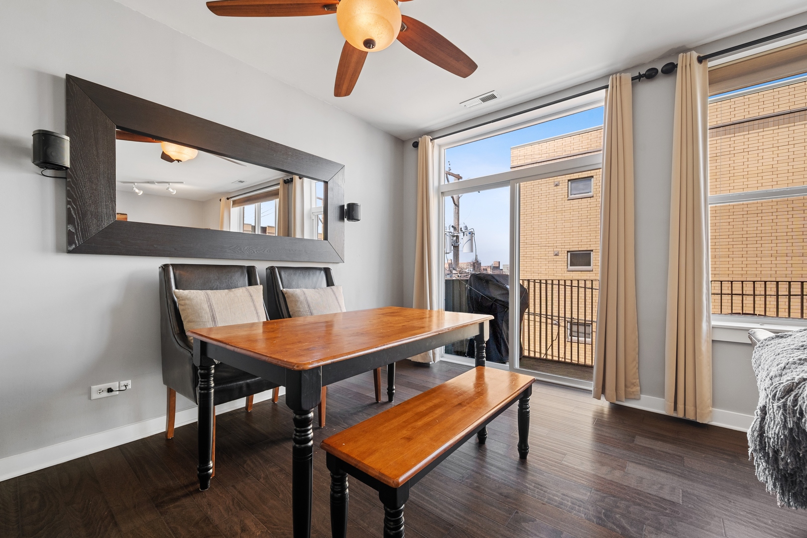 2238 West Maypole Avenue, Unit 303 Chicago, IL 60612 - Photo 5 of 19