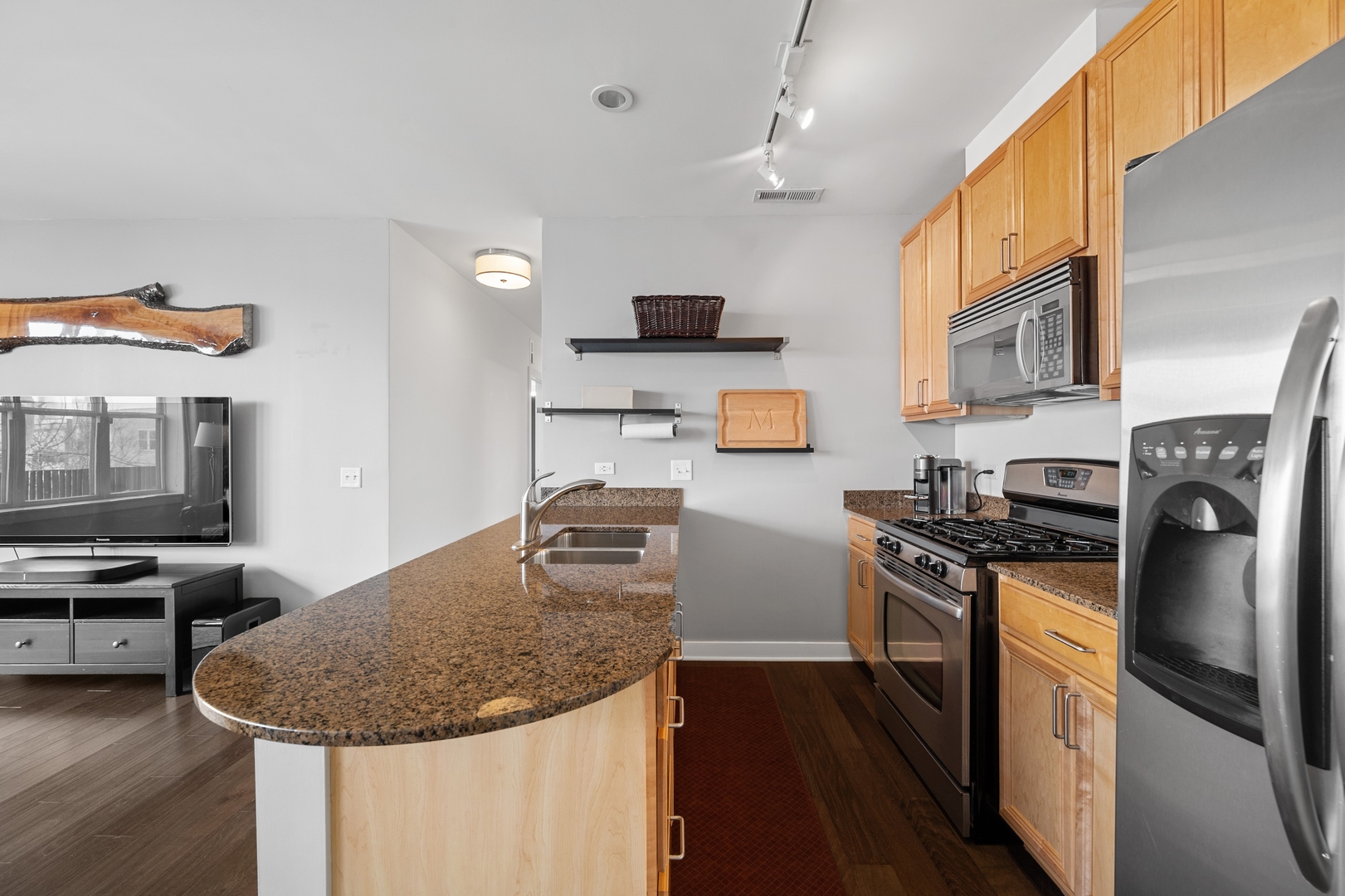 2238 West Maypole Avenue, Unit 303 Chicago, IL 60612 - Photo 8 of 19