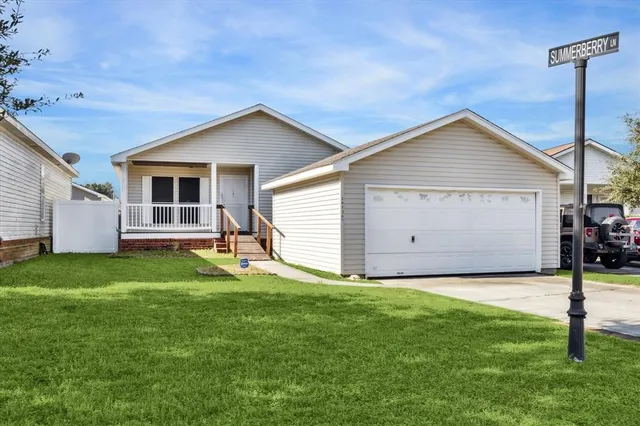 $1,600 | 10126 Summerberry Lane, Tomball, TX 77375