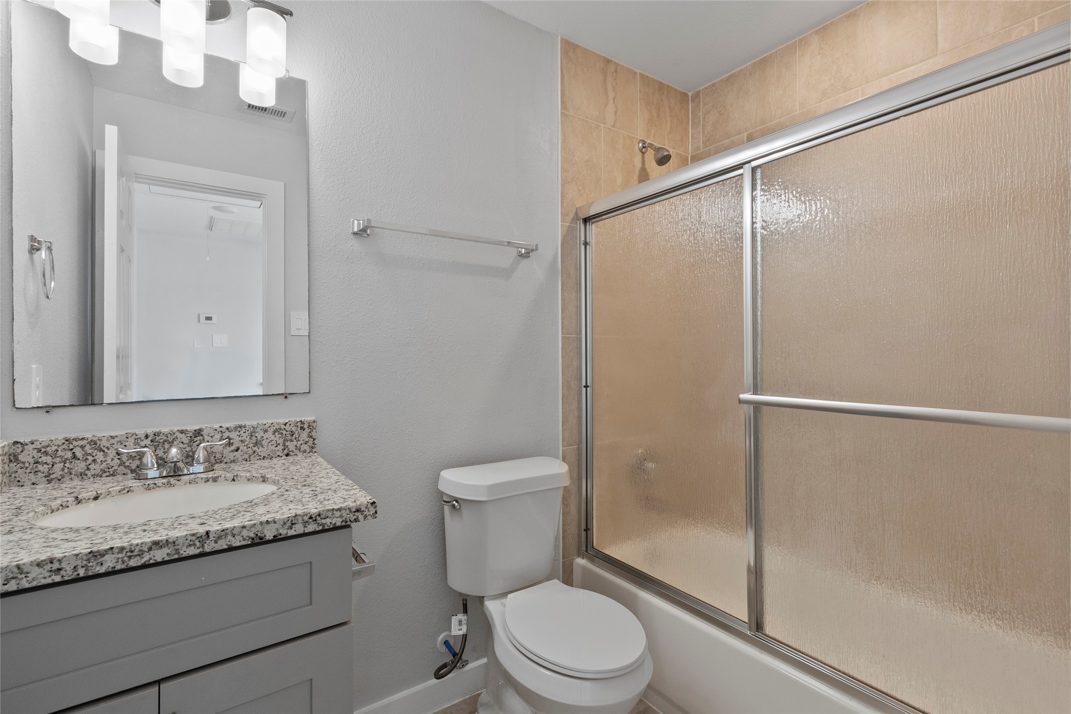 6809 Glass Street, Unit A Houston, TX 77016 - Photo 13 of 20 Two of two bathroom