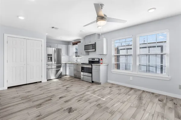 $1,500 | 6809 Glass Street, Unit A, Houston, TX 77016