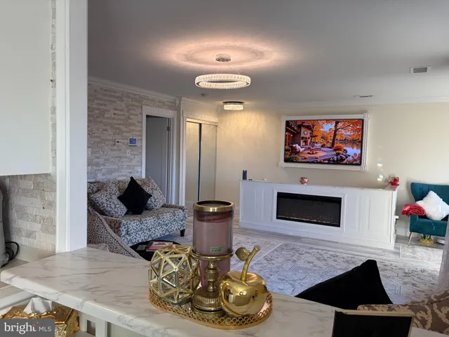 $290,000 | 44 Ashley Court, Marlton, NJ 08053