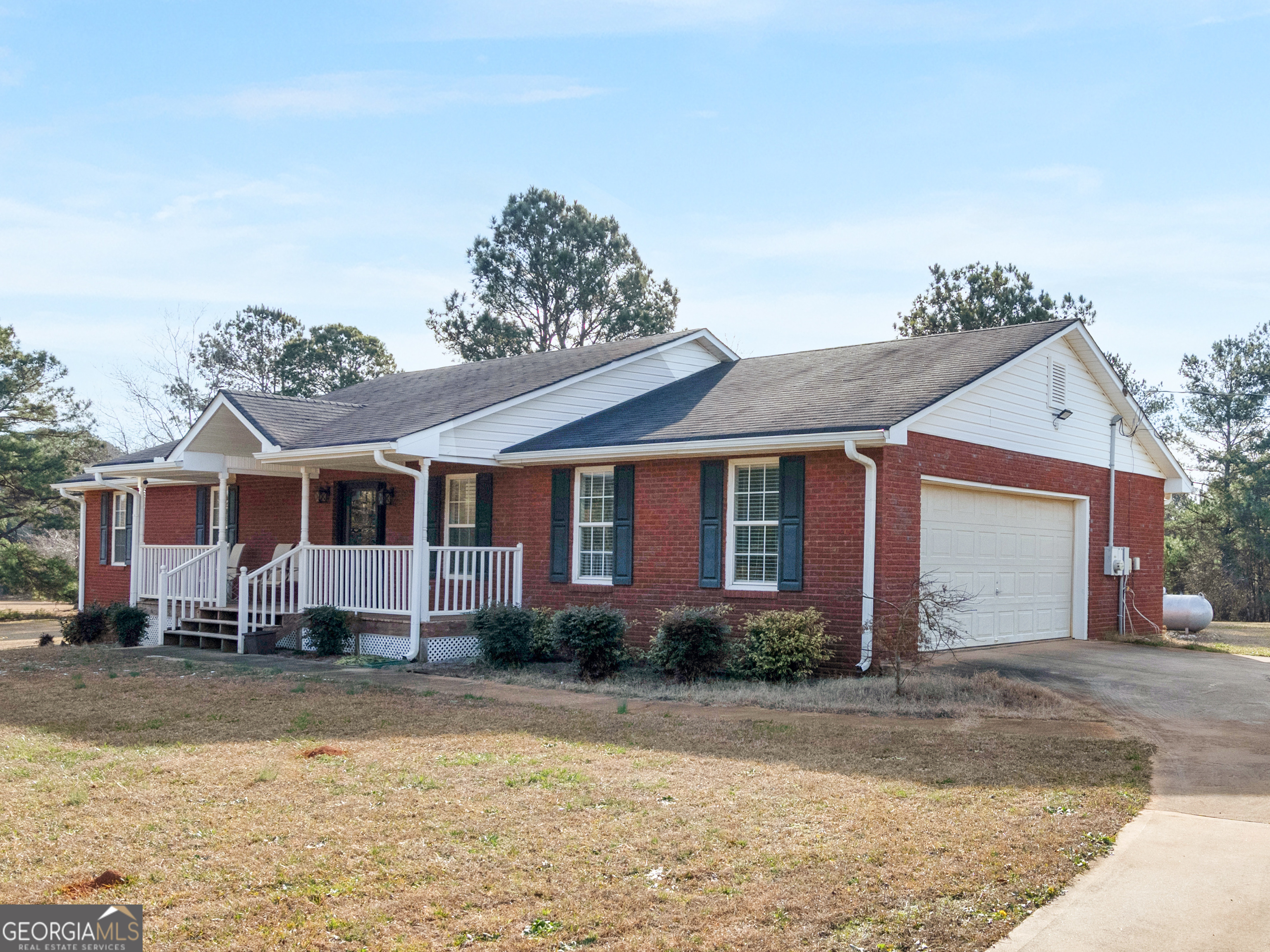 521 Levi Barnes Road Jackson, GA 30233 - Photo 2 of 32