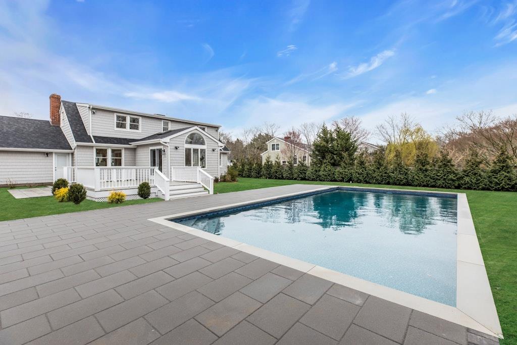 Pool with pavers