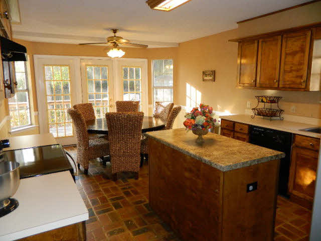 108 Michael Loop Daphne, AL 36526 - Photo 13 of 24 Kitchen Dining