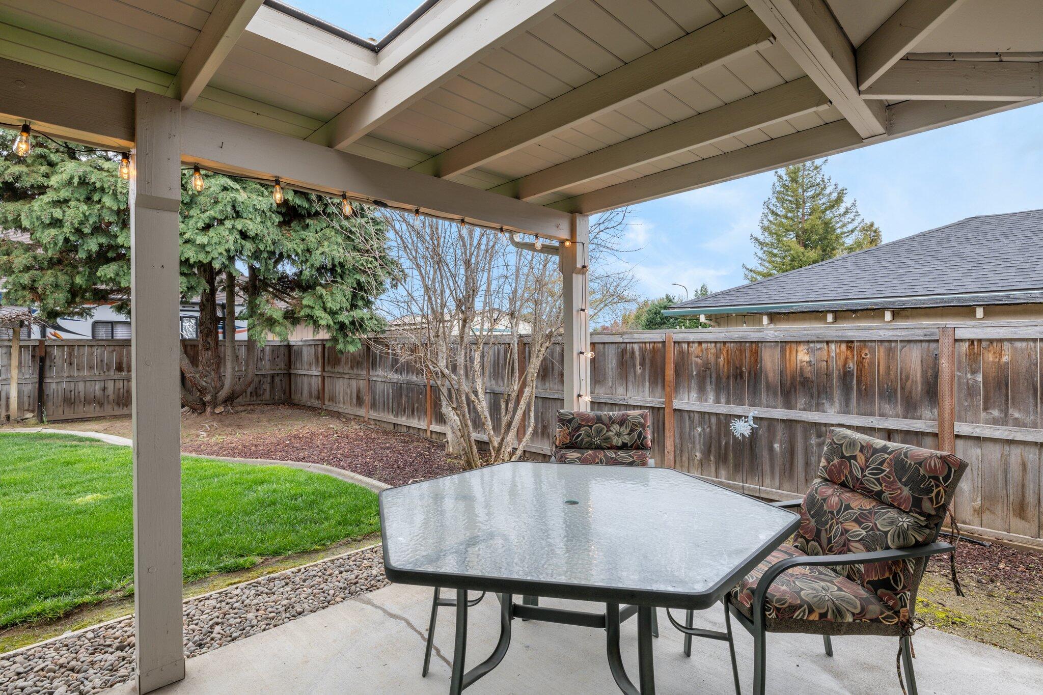 2610 Roberts Road Medford, OR 97504 - Photo 37 of 43 39-web-or-mls-_D9A3765