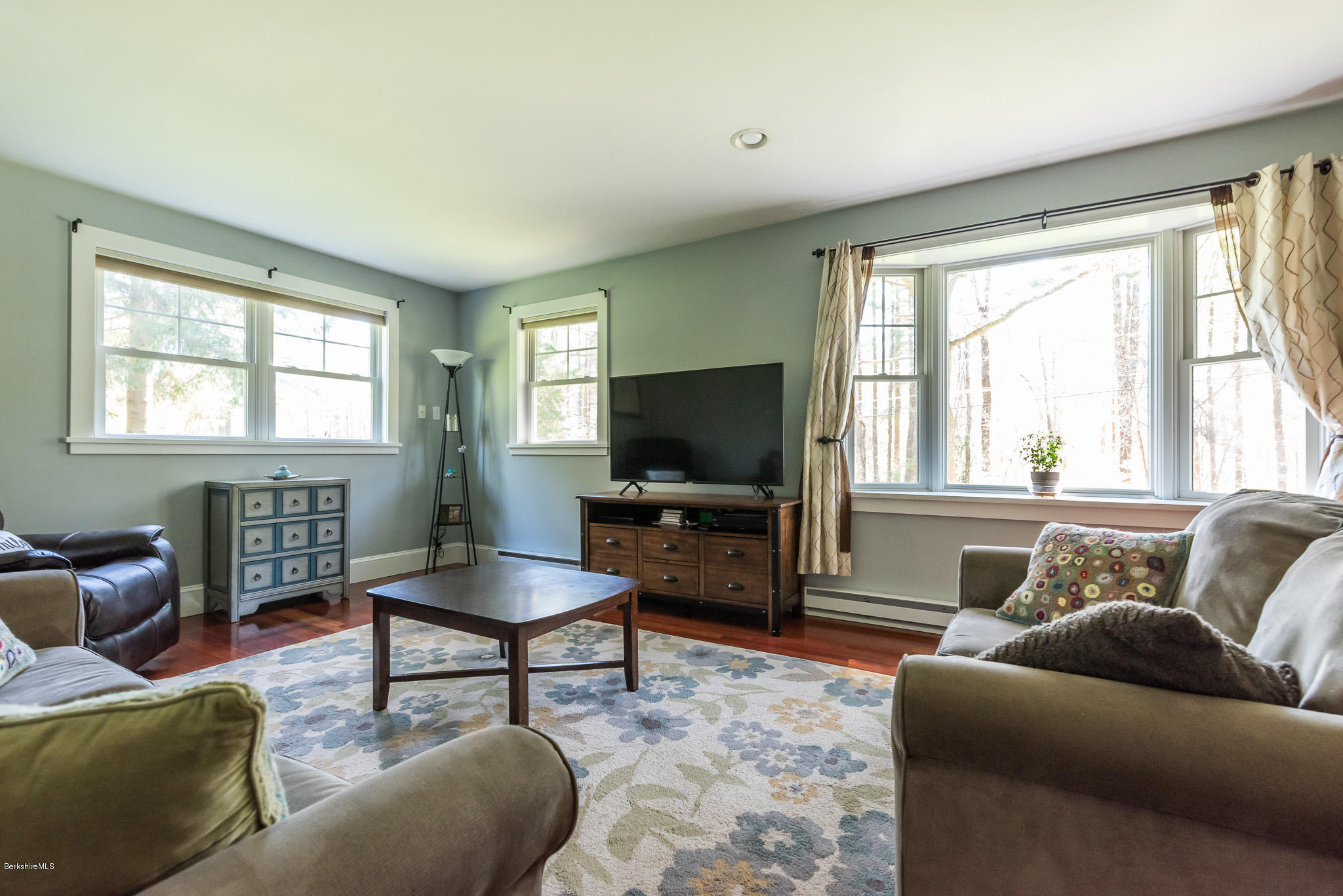 66 Creamery Road Egremont, MA 01230 - Photo 13 of 17 Screen - 66 Creamery Rd Egremont MA 0123