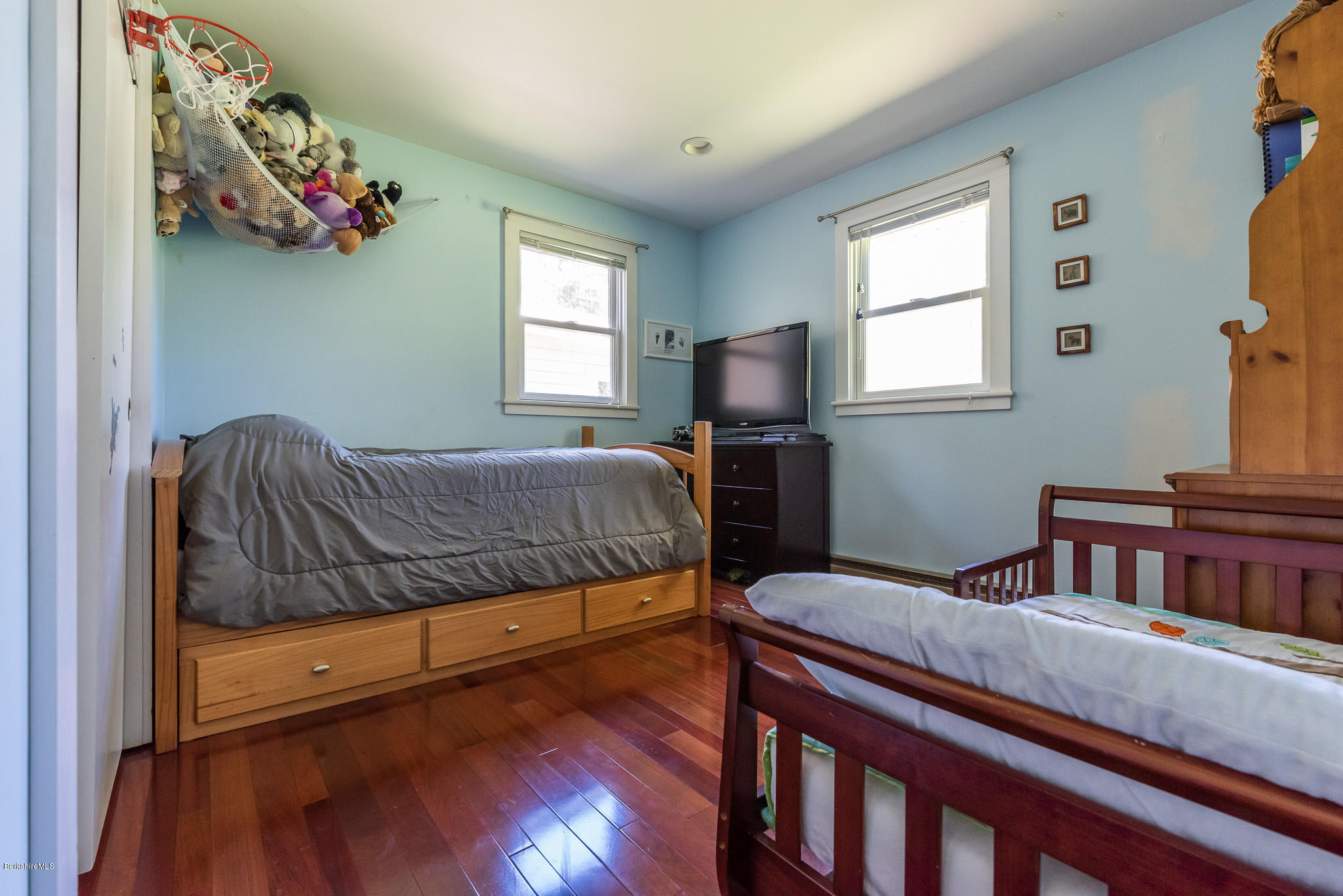 66 Creamery Road Egremont, MA 01230 - Photo 15 of 17 Screen - 66 Creamery Rd Egremont MA 0123