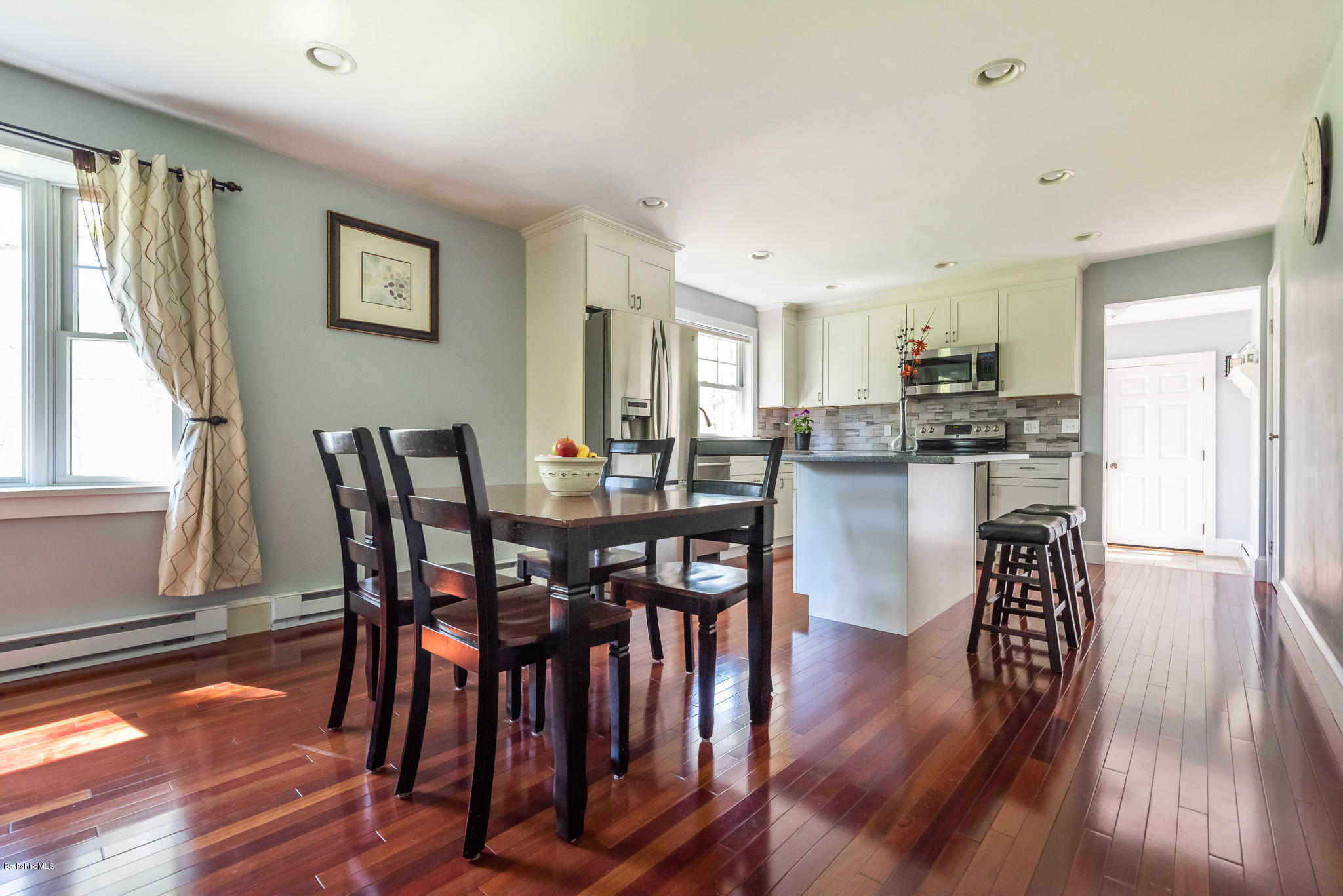 66 Creamery Road Egremont, MA 01230 - Photo 10 of 17 Screen - 66 Creamery Rd Egremont MA 0123