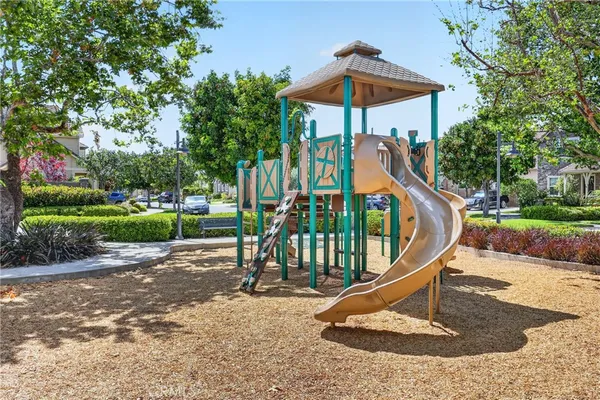 $1,275,000 | 3233 Larkspur Street, Tustin, CA 92782