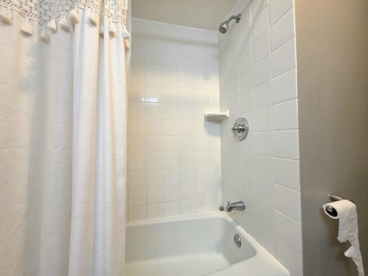 5139 North East River Road, Unit 162F Chicago, IL 60656 - Photo 15 of 19