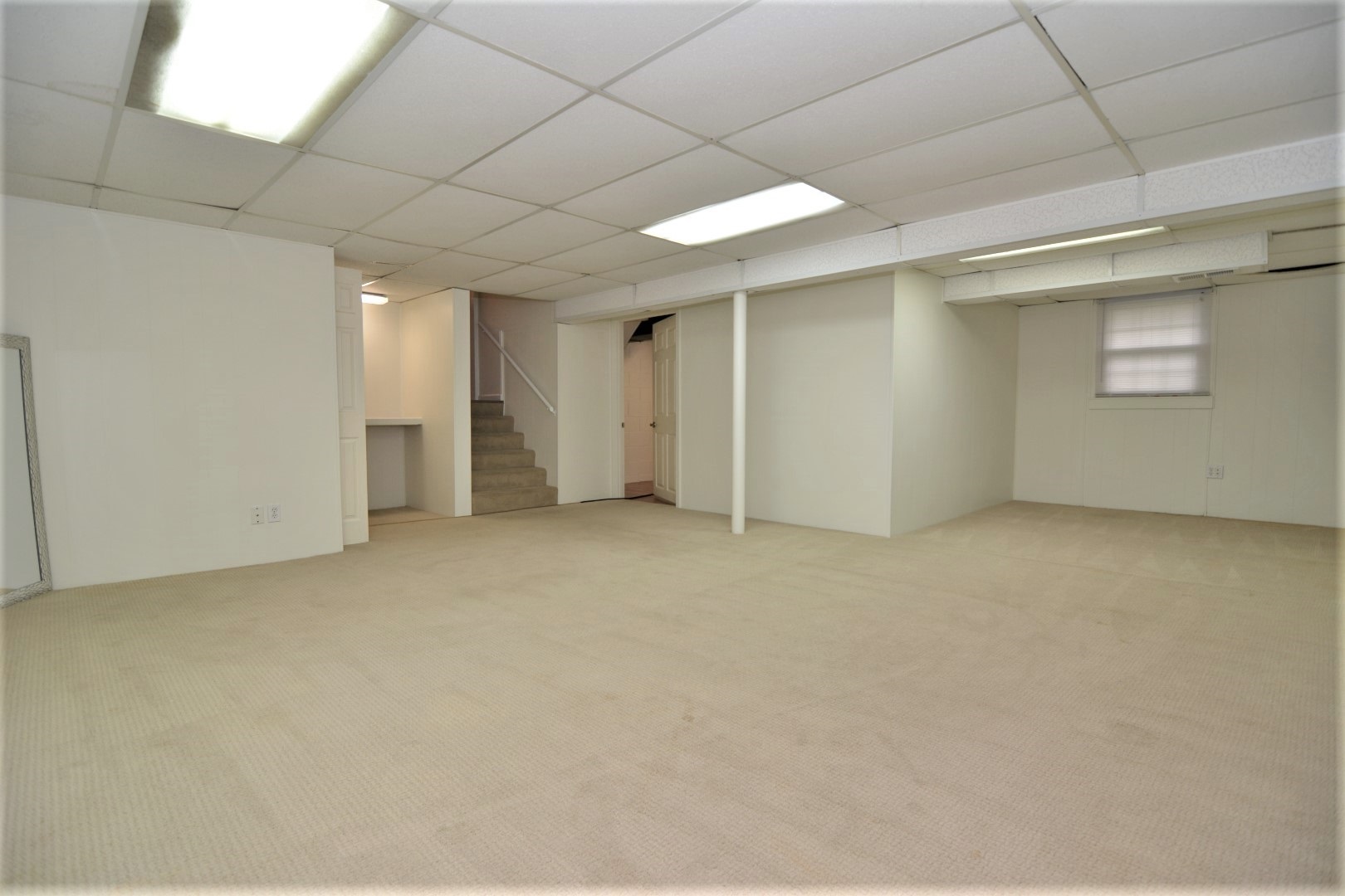 15260 Old State Road Evansville, IN 47725 - Photo 13 of 24 Gallery Image 13