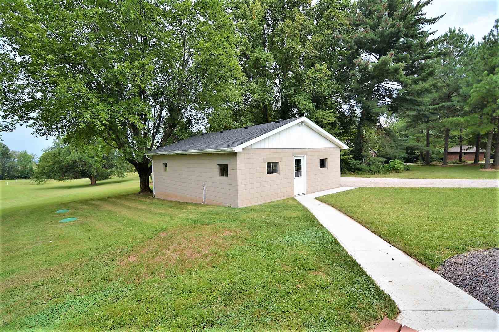 15260 Old State Road Evansville, IN 47725 - Photo 22 of 24 Gallery Image 22