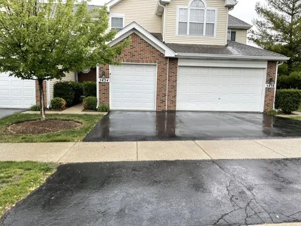 $2,400 | 5454 Elizabeth Place, Rolling Meadows, IL 60008