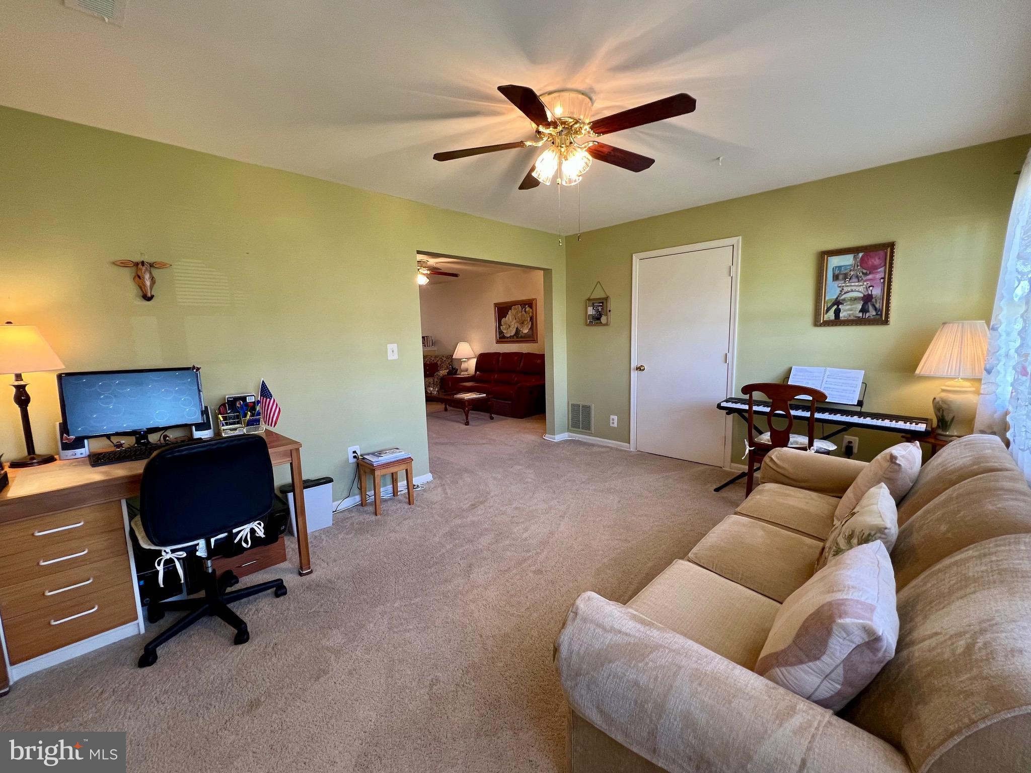 9278 Cherry Lane, Unit 95 Laurel, MD 20708 - Photo 8 of 28 Sunroom/family room on back